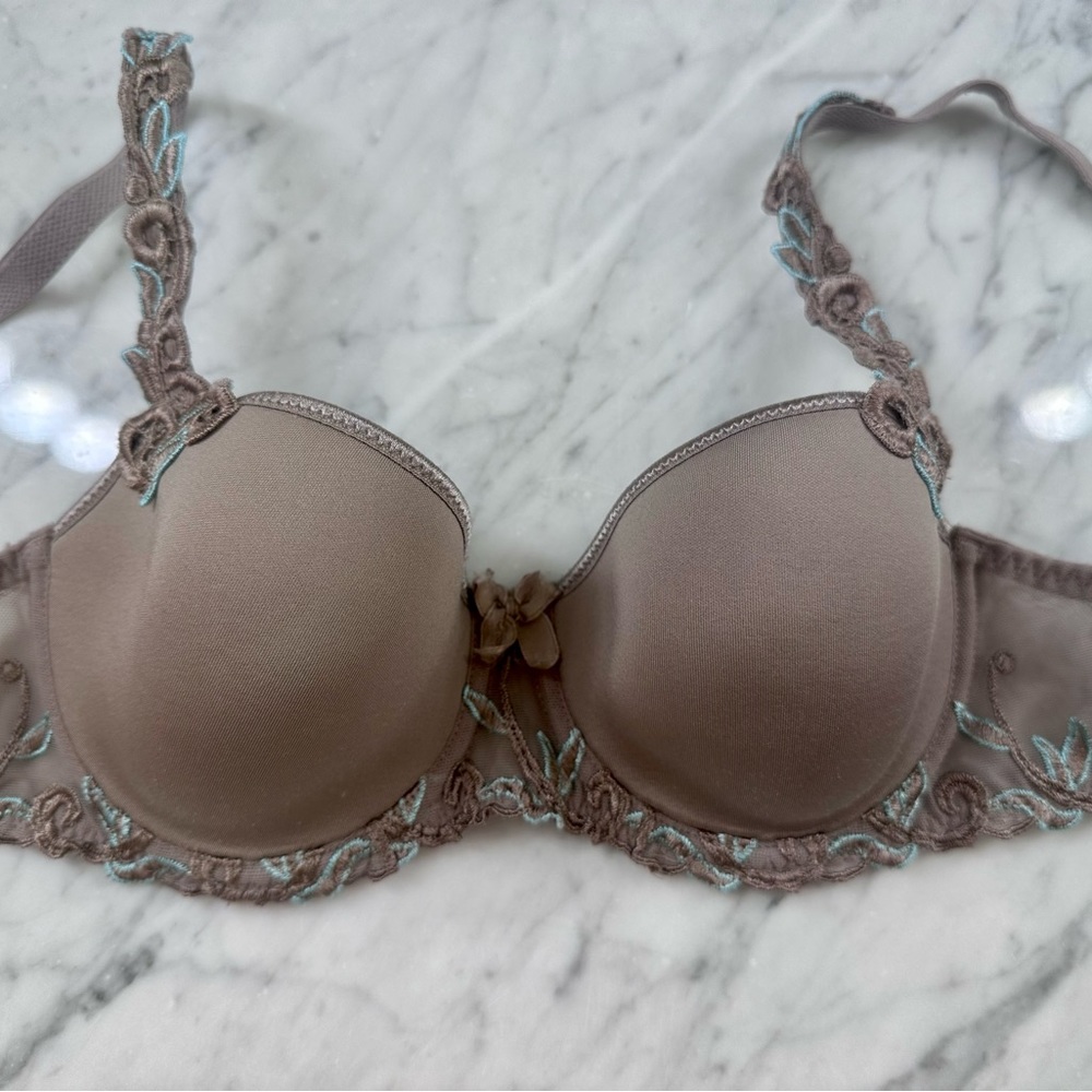 Simone Perele Andora 3D Spacer Molded Bra 34B Grey Taupe with Blue Embroidery - Picture 3 of 11
